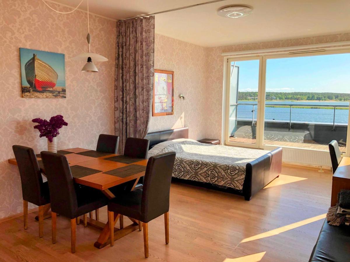 Sunset Dream Apartment With A Panoramic Seaview Хаапсалу Экстерьер фото